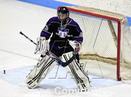Thumbnail 2 in Tri-Town vs. Newtown (CIAC DIII Semifinal) photogallery.