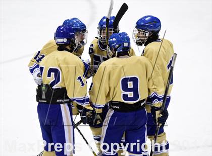 Thumbnail 3 in Tri-Town vs. Newtown (CIAC DIII Semifinal) photogallery.