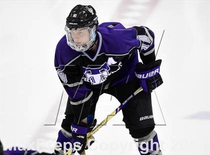 Thumbnail 1 in Tri-Town vs. Newtown (CIAC DIII Semifinal) photogallery.