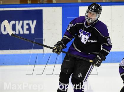 Thumbnail 2 in Tri-Town vs. Newtown (CIAC DIII Semifinal) photogallery.