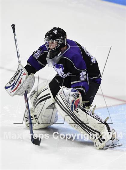 Thumbnail 3 in Tri-Town vs. Newtown (CIAC DIII Semifinal) photogallery.
