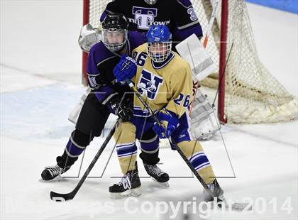 Thumbnail 3 in Tri-Town vs. Newtown (CIAC DIII Semifinal) photogallery.