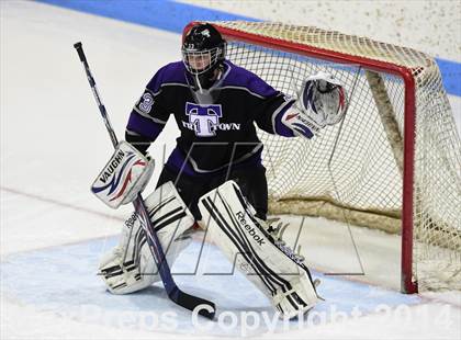 Thumbnail 3 in Tri-Town vs. Newtown (CIAC DIII Semifinal) photogallery.