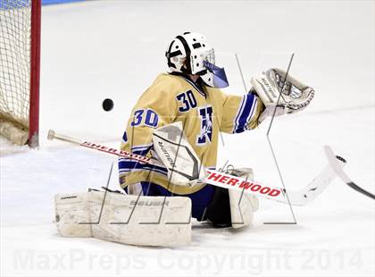 Thumbnail 3 in Tri-Town vs. Newtown (CIAC DIII Semifinal) photogallery.