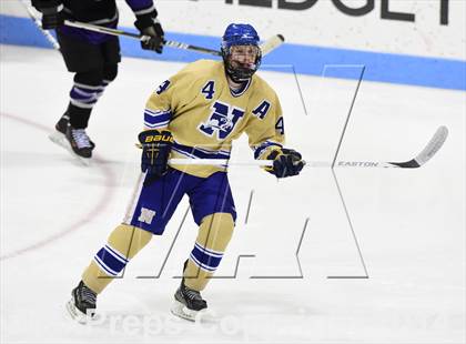 Thumbnail 1 in Tri-Town vs. Newtown (CIAC DIII Semifinal) photogallery.