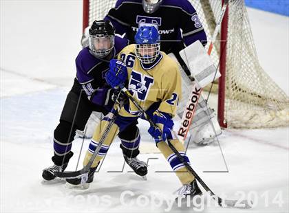 Thumbnail 1 in Tri-Town vs. Newtown (CIAC DIII Semifinal) photogallery.