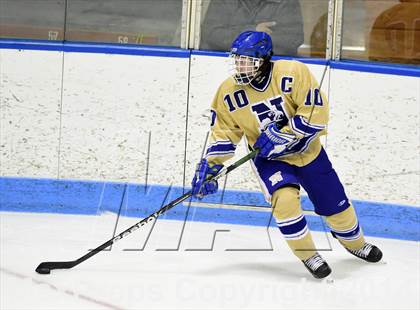 Thumbnail 3 in Tri-Town vs. Newtown (CIAC DIII Semifinal) photogallery.