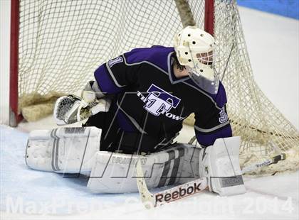 Thumbnail 1 in Tri-Town vs. Newtown (CIAC DIII Semifinal) photogallery.