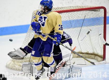 Thumbnail 2 in Tri-Town vs. Newtown (CIAC DIII Semifinal) photogallery.