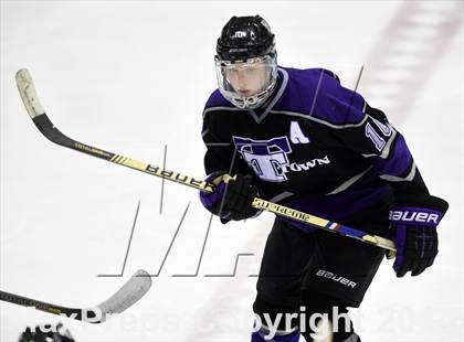 Thumbnail 3 in Tri-Town vs. Newtown (CIAC DIII Semifinal) photogallery.