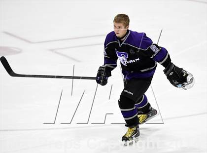 Thumbnail 3 in Tri-Town vs. Newtown (CIAC DIII Semifinal) photogallery.