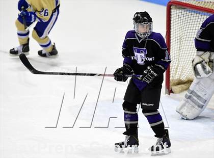 Thumbnail 2 in Tri-Town vs. Newtown (CIAC DIII Semifinal) photogallery.