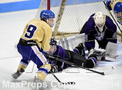 Thumbnail 3 in Tri-Town vs. Newtown (CIAC DIII Semifinal) photogallery.