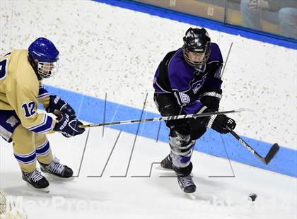 Thumbnail 2 in Tri-Town vs. Newtown (CIAC DIII Semifinal) photogallery.