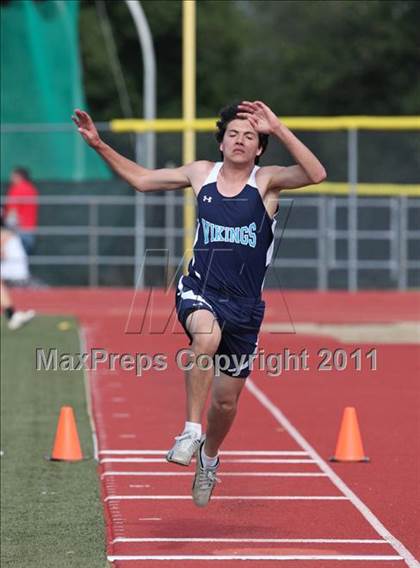 Thumbnail 2 in CIF NS D1 TRack & Field Championships (Boys Triple Jump) photogallery.