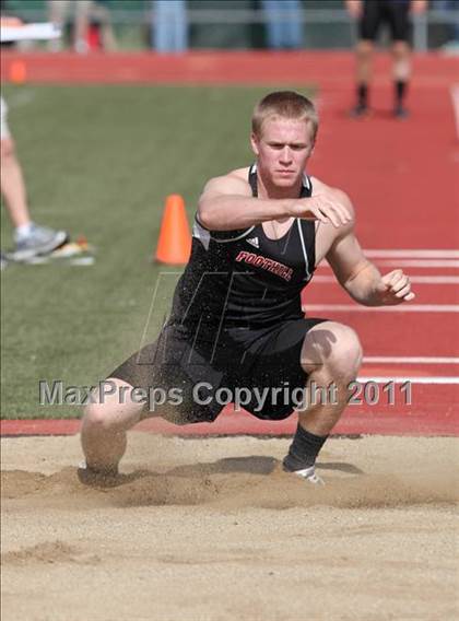 Thumbnail 2 in CIF NS D1 TRack & Field Championships (Boys Triple Jump) photogallery.