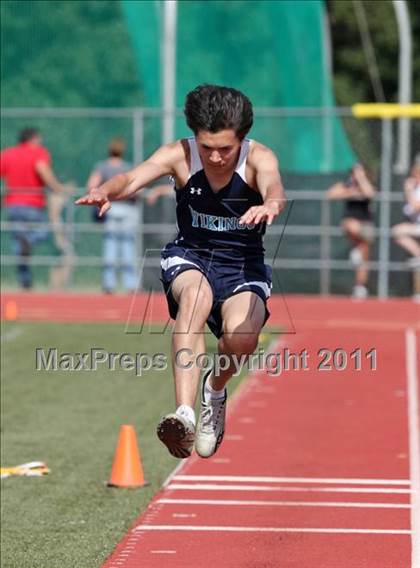 Thumbnail 2 in CIF NS D1 TRack & Field Championships (Boys Triple Jump) photogallery.