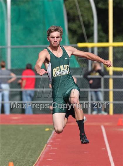 Thumbnail 3 in CIF NS D1 TRack & Field Championships (Boys Triple Jump) photogallery.
