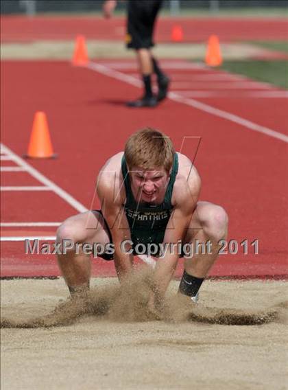 Thumbnail 2 in CIF NS D1 TRack & Field Championships (Boys Triple Jump) photogallery.
