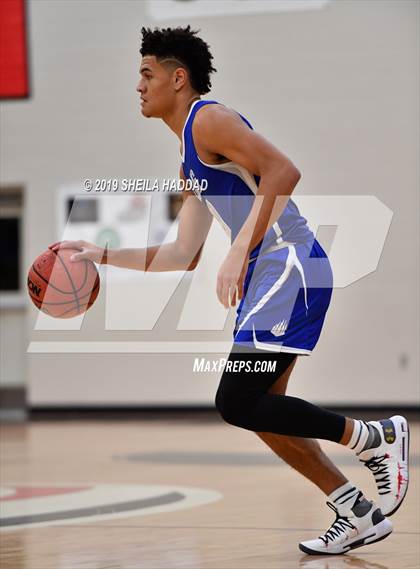 Thumbnail 2 in IMG Academy vs Choctawhatchee (Sun Bash Tournament) photogallery.