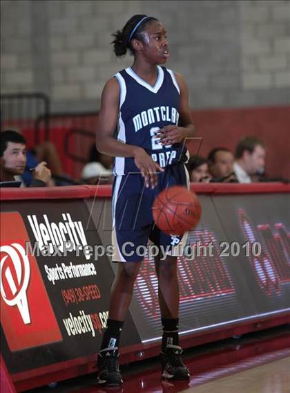 Thumbnail 3 in St. Anthony vs. Montclair Prep (CIF SS 5A Final) photogallery.