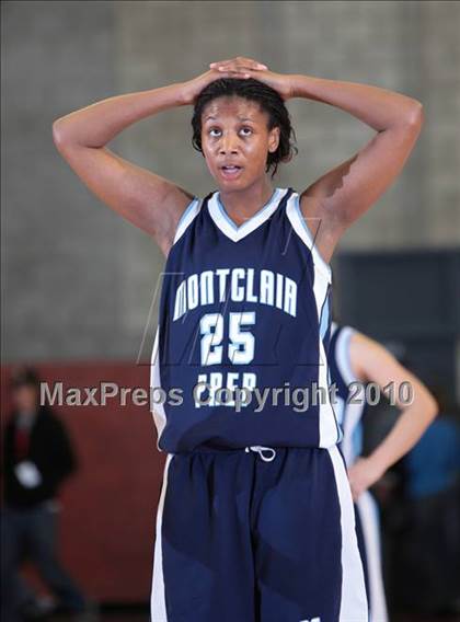 Thumbnail 1 in St. Anthony vs. Montclair Prep (CIF SS 5A Final) photogallery.
