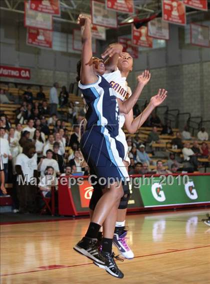 Thumbnail 2 in St. Anthony vs. Montclair Prep (CIF SS 5A Final) photogallery.
