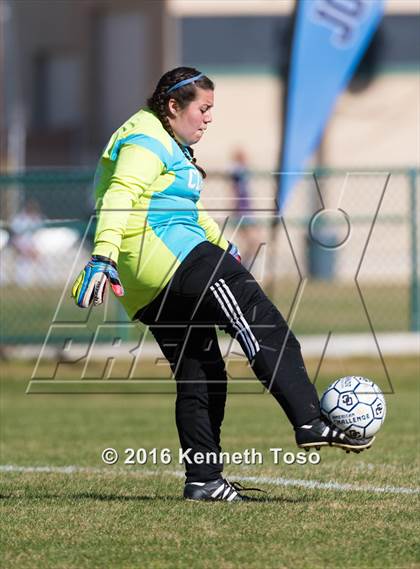 Thumbnail 3 in O'Connor vs. Clemens (NEISD Tournament) photogallery.