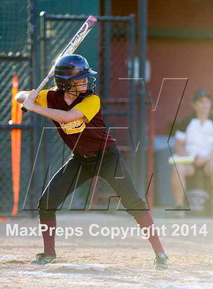 Thumbnail 2 in Junction vs. Charlotte (UIL 1A Bi-district) photogallery.