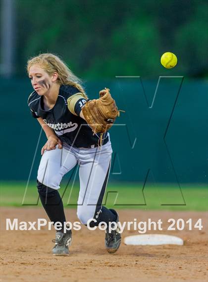 Thumbnail 2 in Junction vs. Charlotte (UIL 1A Bi-district) photogallery.