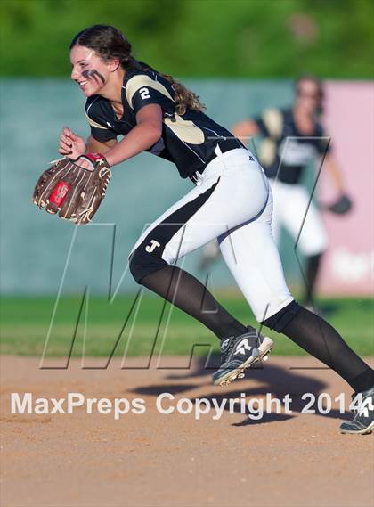 Thumbnail 1 in Junction vs. Charlotte (UIL 1A Bi-district) photogallery.