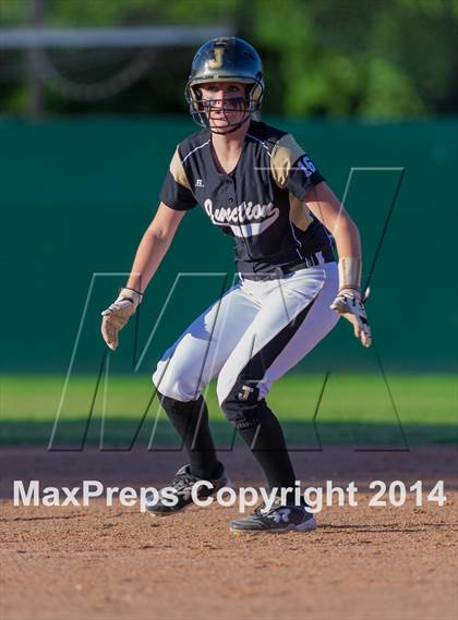 Thumbnail 3 in Junction vs. Charlotte (UIL 1A Bi-district) photogallery.