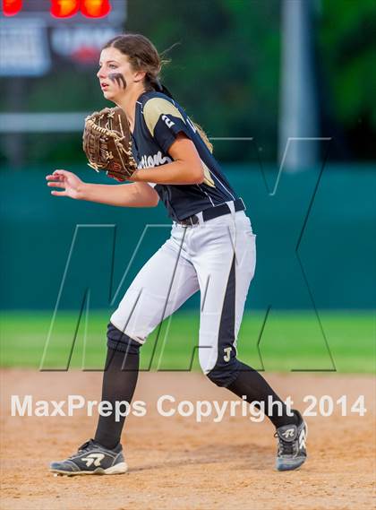 Thumbnail 2 in Junction vs. Charlotte (UIL 1A Bi-district) photogallery.