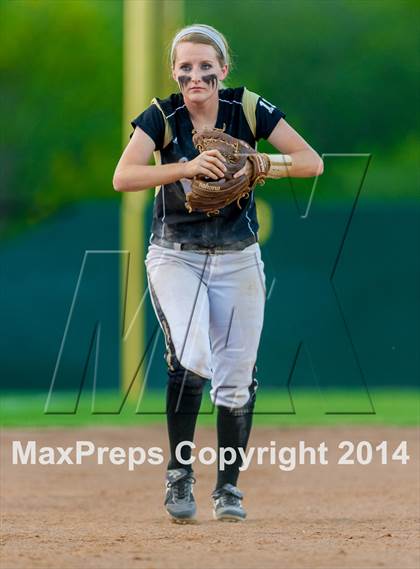 Thumbnail 1 in Junction vs. Charlotte (UIL 1A Bi-district) photogallery.