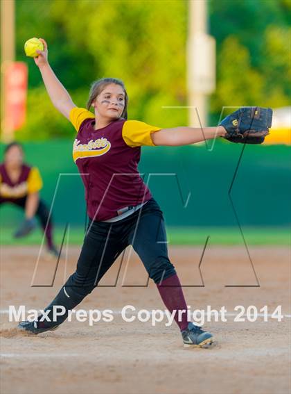 Thumbnail 2 in Junction vs. Charlotte (UIL 1A Bi-district) photogallery.