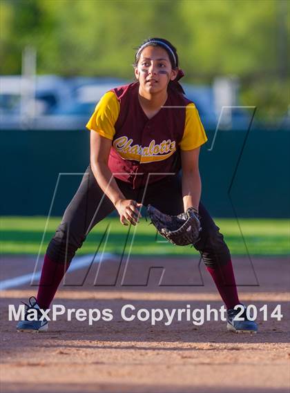 Thumbnail 2 in Junction vs. Charlotte (UIL 1A Bi-district) photogallery.
