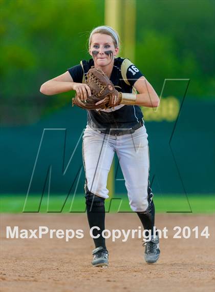 Thumbnail 2 in Junction vs. Charlotte (UIL 1A Bi-district) photogallery.