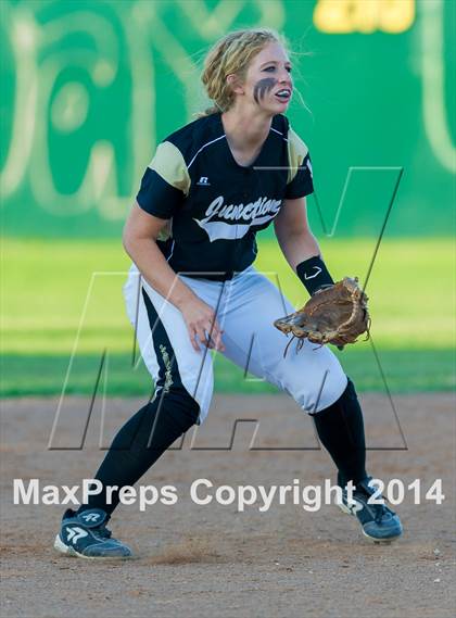 Thumbnail 2 in Junction vs. Charlotte (UIL 1A Bi-district) photogallery.