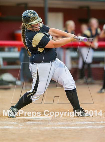 Thumbnail 1 in Junction vs. Charlotte (UIL 1A Bi-district) photogallery.