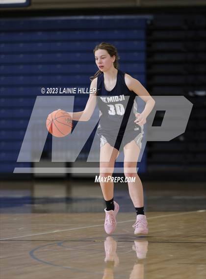 Thumbnail 3 in Hermantown vs. Bemidji photogallery.