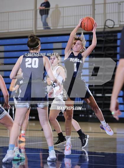 Thumbnail 2 in Hermantown vs. Bemidji photogallery.