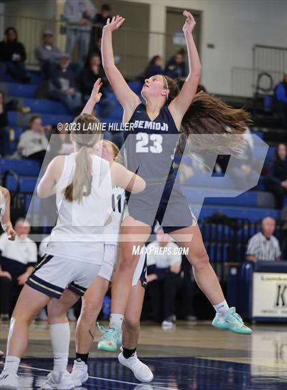 Thumbnail 2 in Hermantown vs. Bemidji photogallery.
