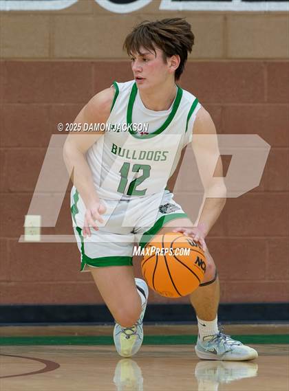 Thumbnail 1 in Spring Creek vs Virgin Valley photogallery.