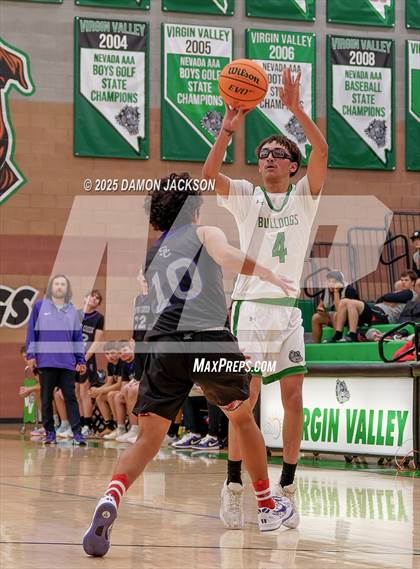 Thumbnail 3 in Spring Creek vs Virgin Valley photogallery.