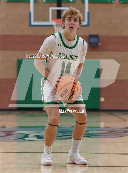 Thumbnail 2 in Spring Creek vs Virgin Valley photogallery.