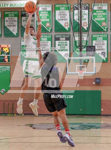 Thumbnail 3 in Spring Creek vs Virgin Valley photogallery.