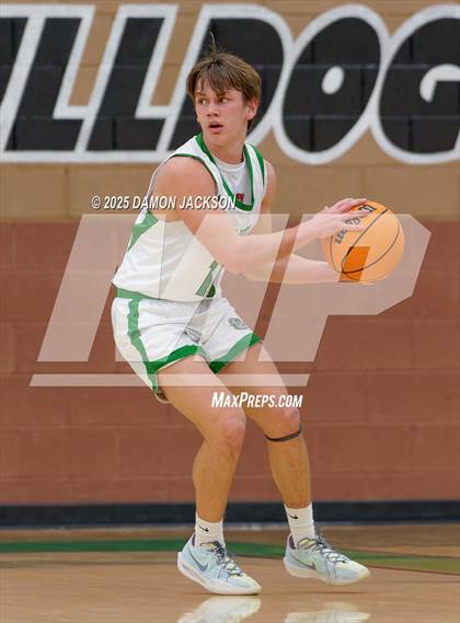 Thumbnail 1 in Spring Creek vs Virgin Valley photogallery.