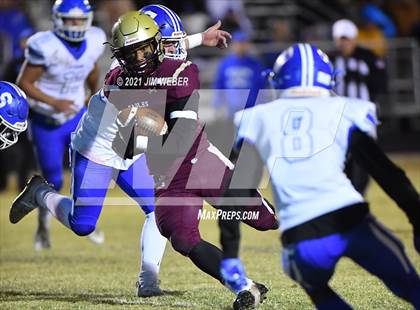 Thumbnail 3 in Stroud @ Warner (OSSAA Round 1 Playoff) photogallery.