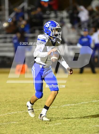 Thumbnail 3 in Stroud @ Warner (OSSAA Round 1 Playoff) photogallery.