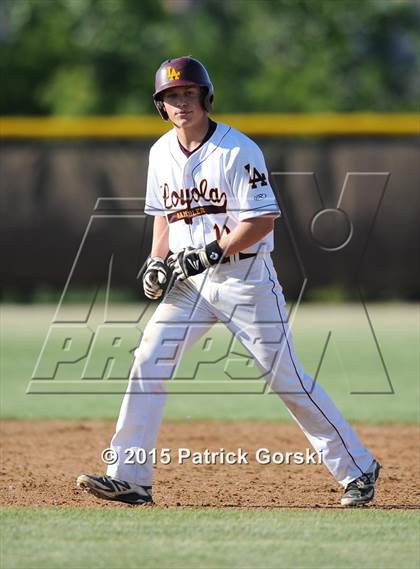 Thumbnail 2 in Notre Dame @ Loyola Academy (IHSA Class 4A Regional Playoff) photogallery.
